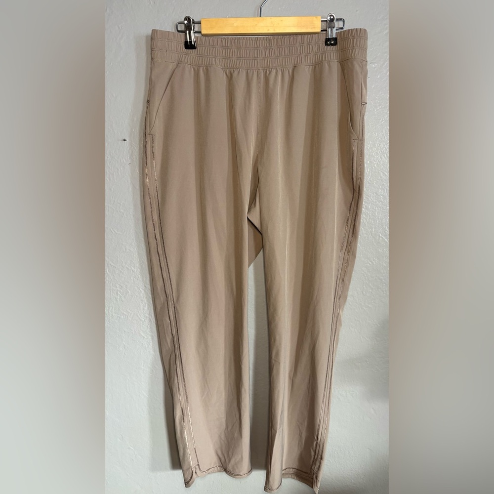 Calvin Klein Women’s performance pants. SZ‎ L
